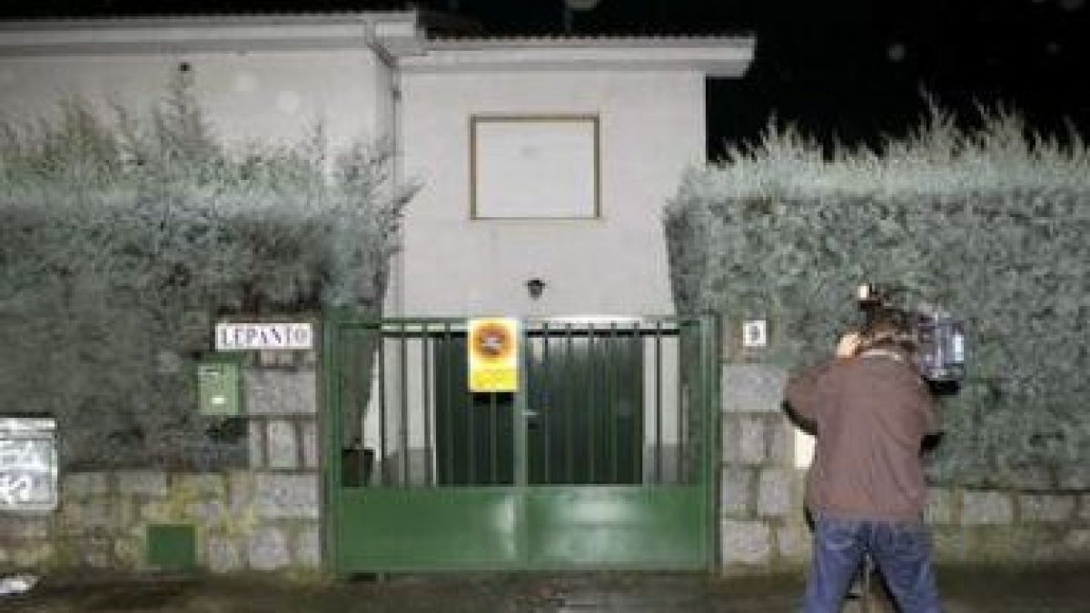 Imagen de la fachada de la casa de Alberto León.