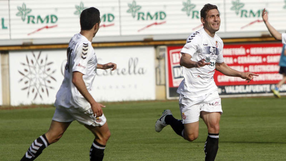 Diego Torres acumula diez goles con la Cultural.