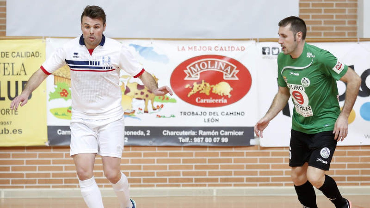 Los jugadores leoneses acusaron el cansancio. FERNANDO OTERO