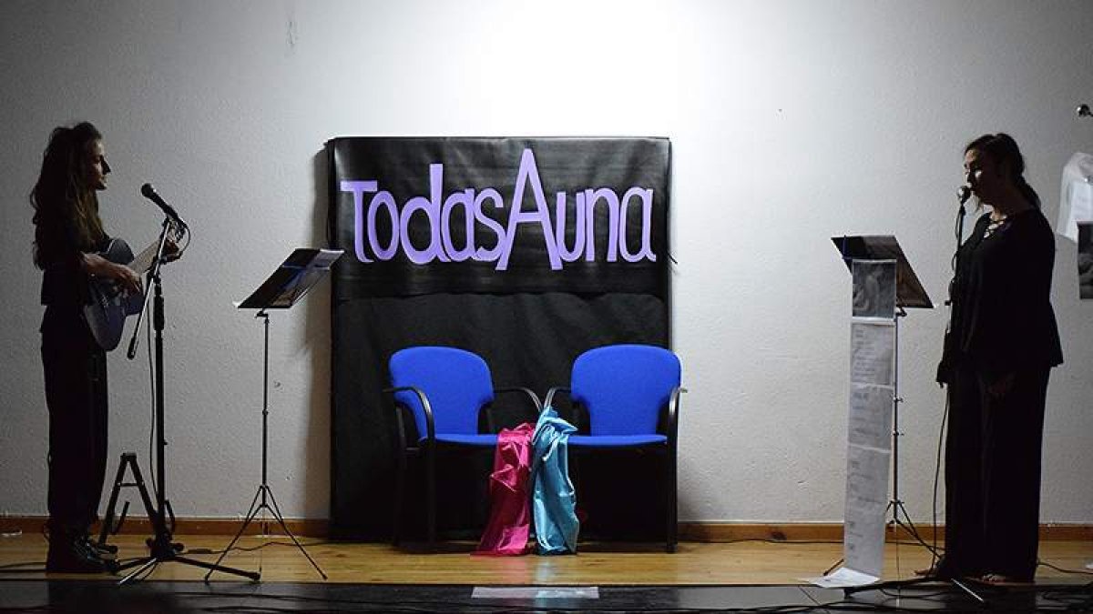 El colectivo Mil9 ofrece este domingo una velada músico literaria en Toral de los Guzmanes. MOBT