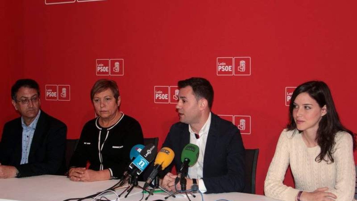 Vidal, Morán, Cendón y Fernández, ayer. DL