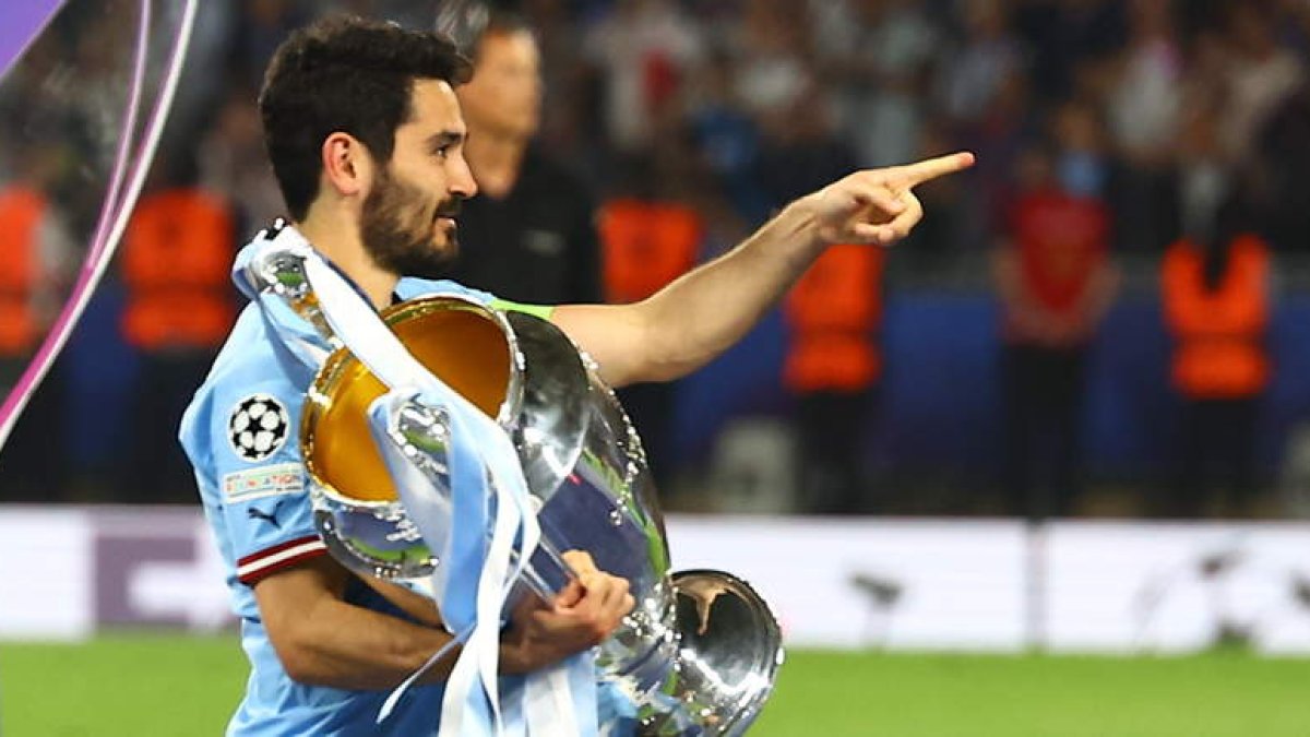 El jugador germano Ilkay Gündogan pone punto final a siete campañas en el Manchester City. SEDAT SUNA