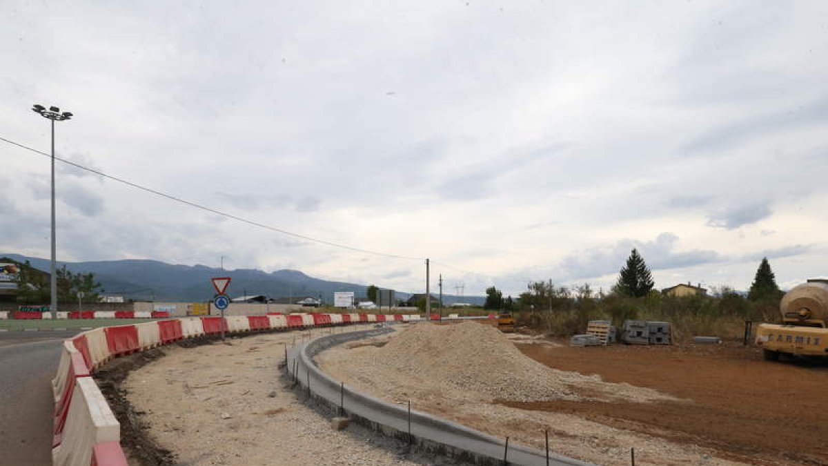 Obras de acondicionamiento de los accesos al Centro Logístico de Ponferrada