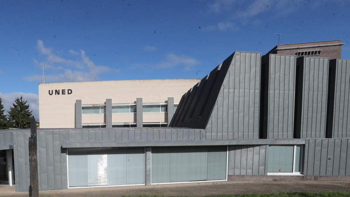 Sede de la Uned en Ponferrada.