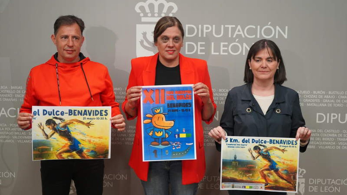 Roberto García, Susana Folla y Esperanza Marcos. J. NOTARIO