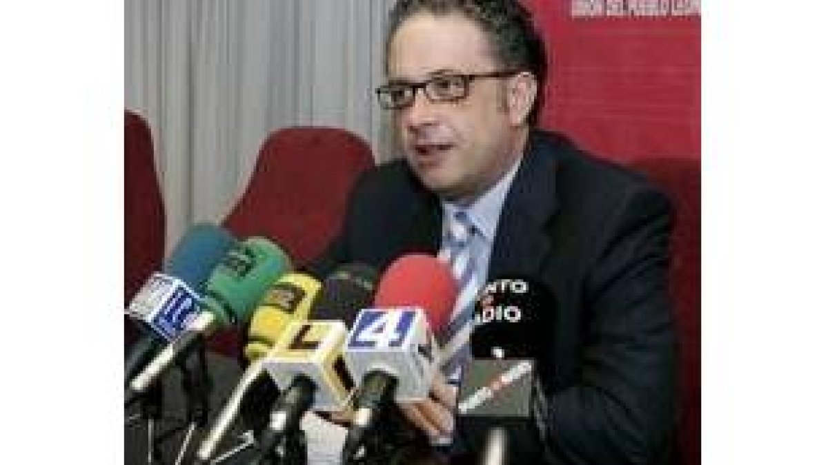 Javier Chamorro, en imagen de archivo, durante una rueda de prensa