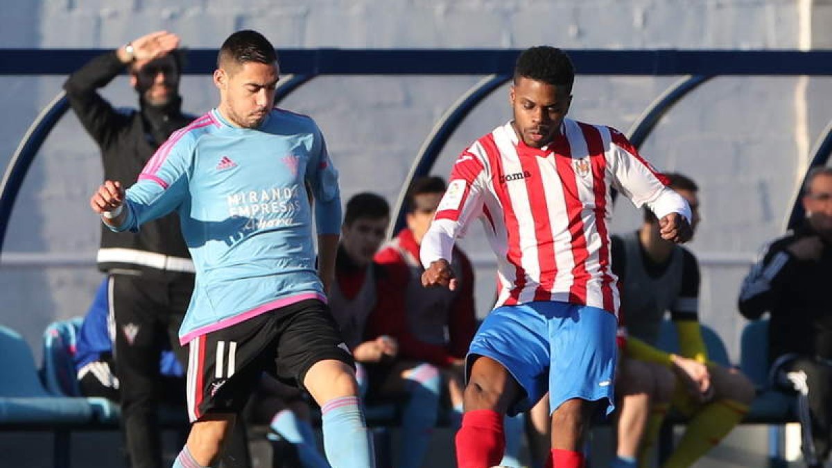 Los rojiblancos fueron superados en su feudo por el Mirandés B. L. DE LA MATA