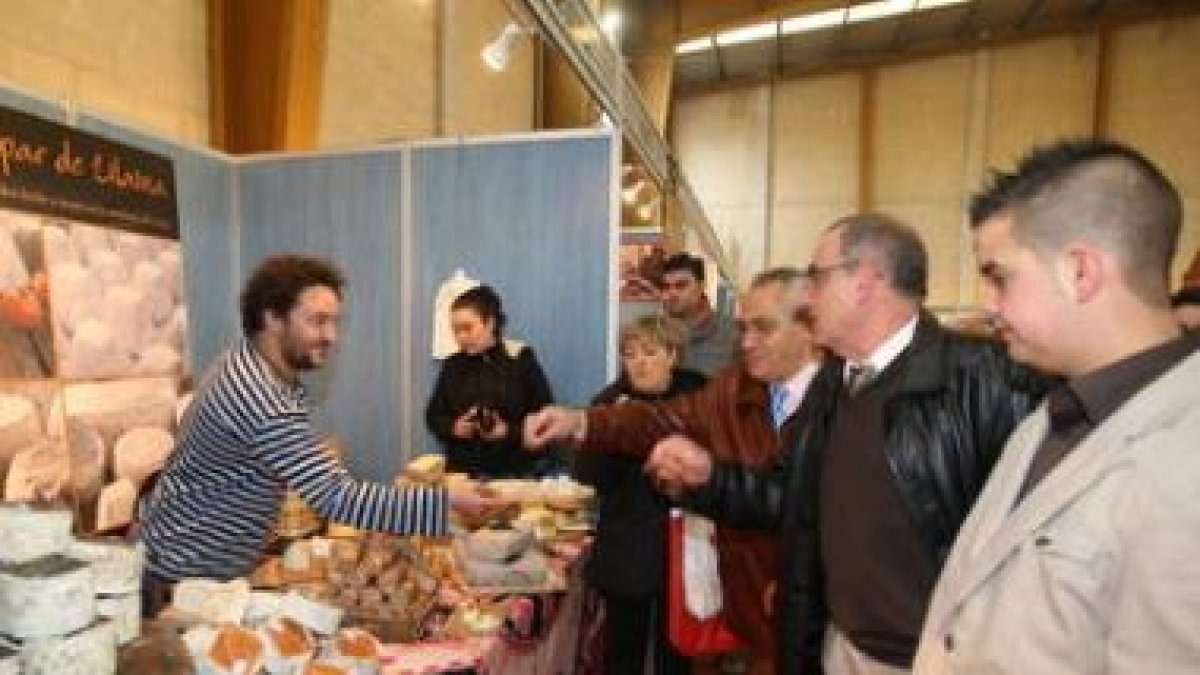 Los productos agroalimentarios, uno de los atractivos de la exposición de Matallana.