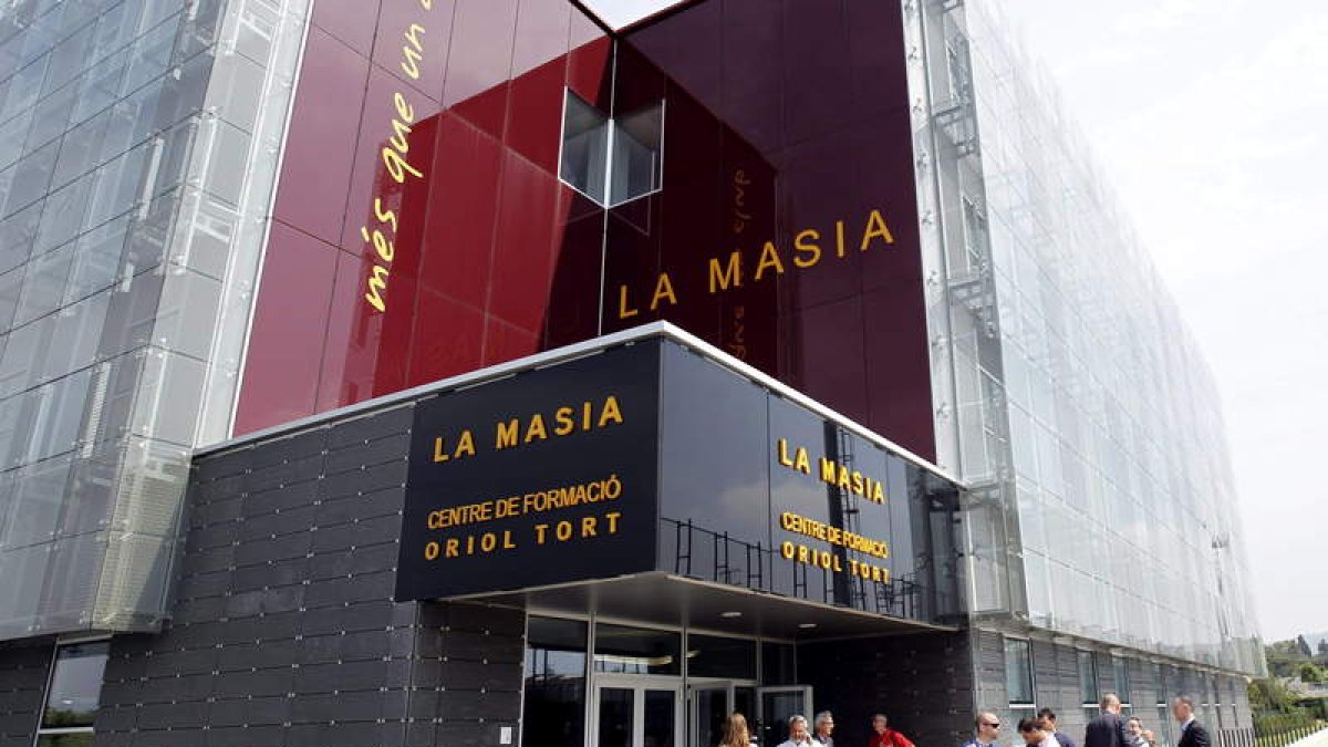 La Masía del FC Barcelona, ubicada en la ciudad deportiva del club en Sant Joan Despí.