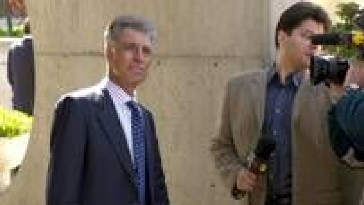 Imagen de archivo del veterano periodista Jesús Hermida, que volverá a TVE-1 después del verano