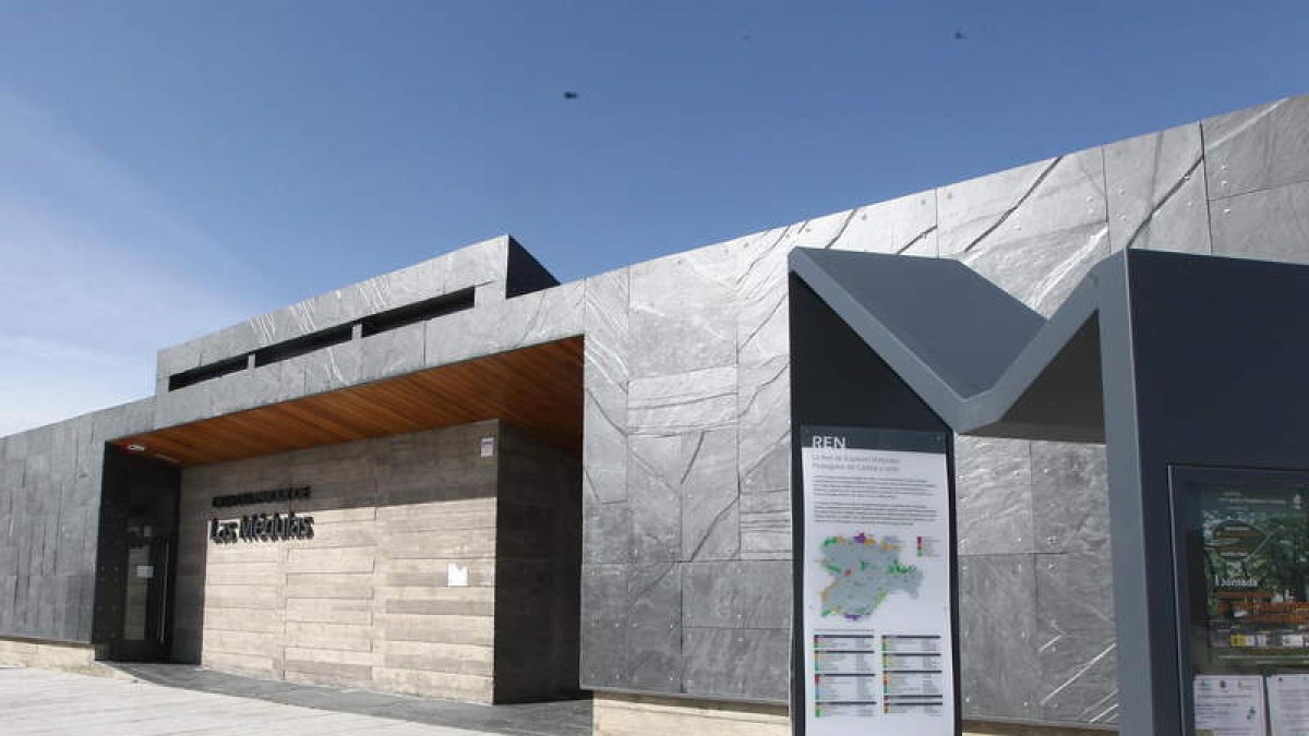 Exterior de la Casa del Parque de Las Médulas.