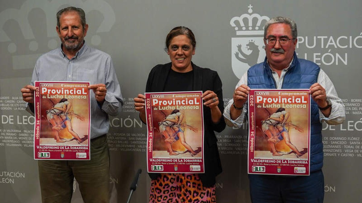 Carlos Gutiérrez, Susana Folla y Ángel Rivero en la presentación del Campeonato Provincial. MIGUEL F.B.