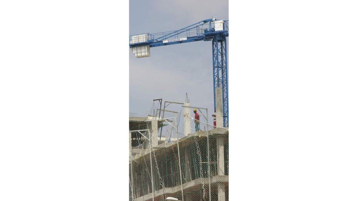 La construcción sigue siendo el sector más afectado.