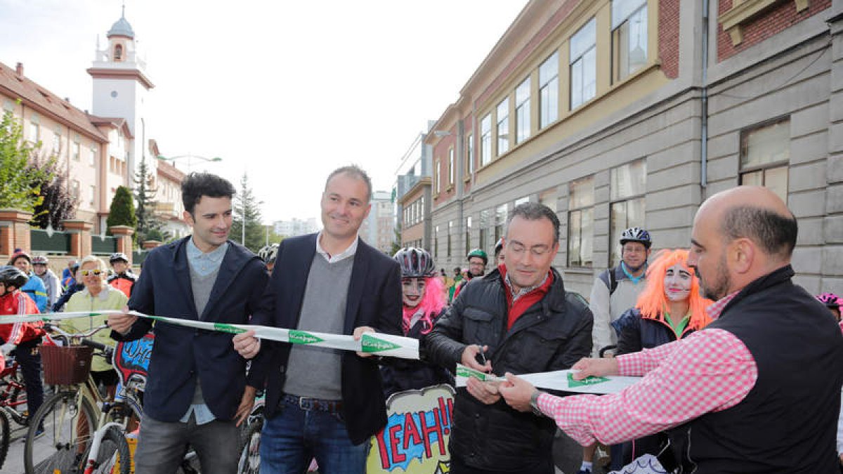 El evento recorrió las principales calles de la ciudad en las que los asistentes disfrutaron de una mañana familiar y entretenida. SECUNDINO PÉREZ