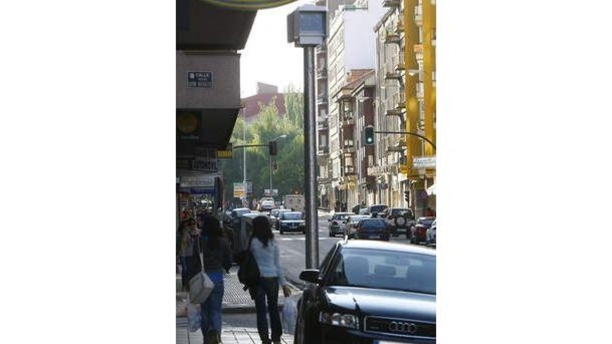 Éste es el segundo foto-rojo del casco urbano.