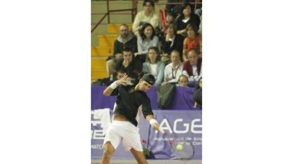 Verdasco buscó toda la noche el triunfo con fe inquebrantable