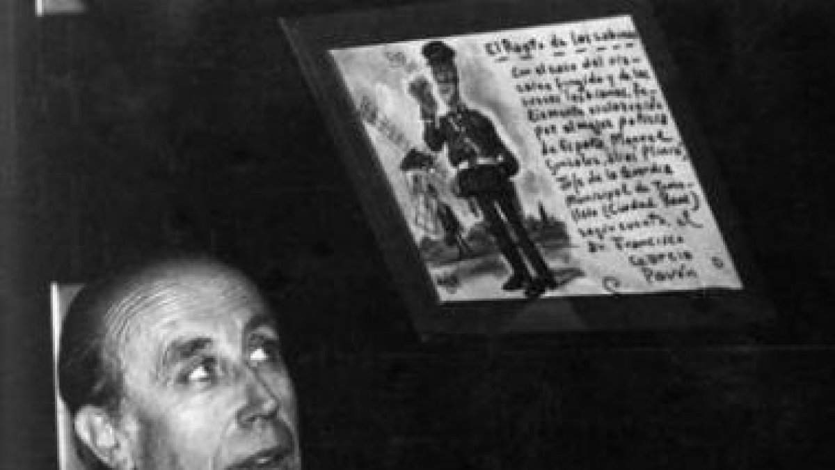 El fallecido escritor Francisco García Pavón