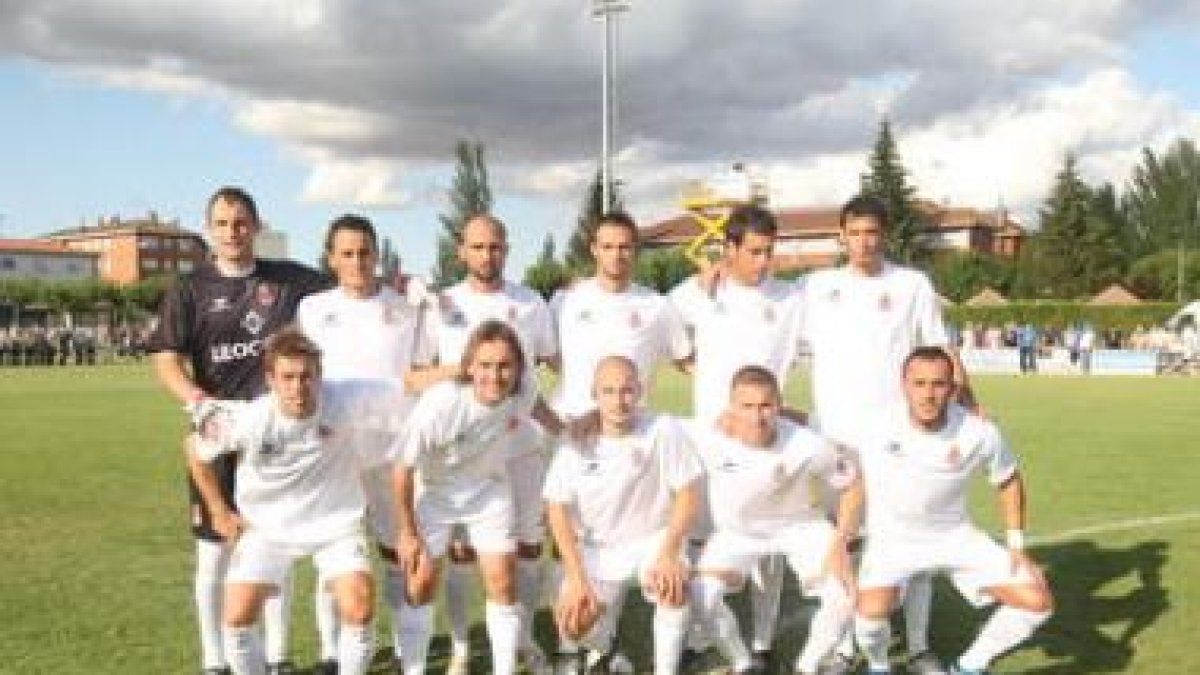 El equipo culturalista antes del enfrentamiento ante el Oviedo.