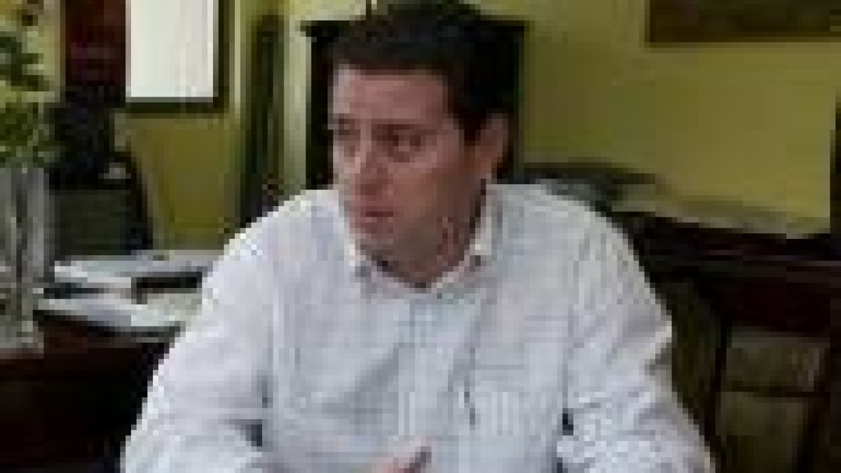 El alcalde de Cacabelos, José Manuel Sánchez, en una foto de archivo