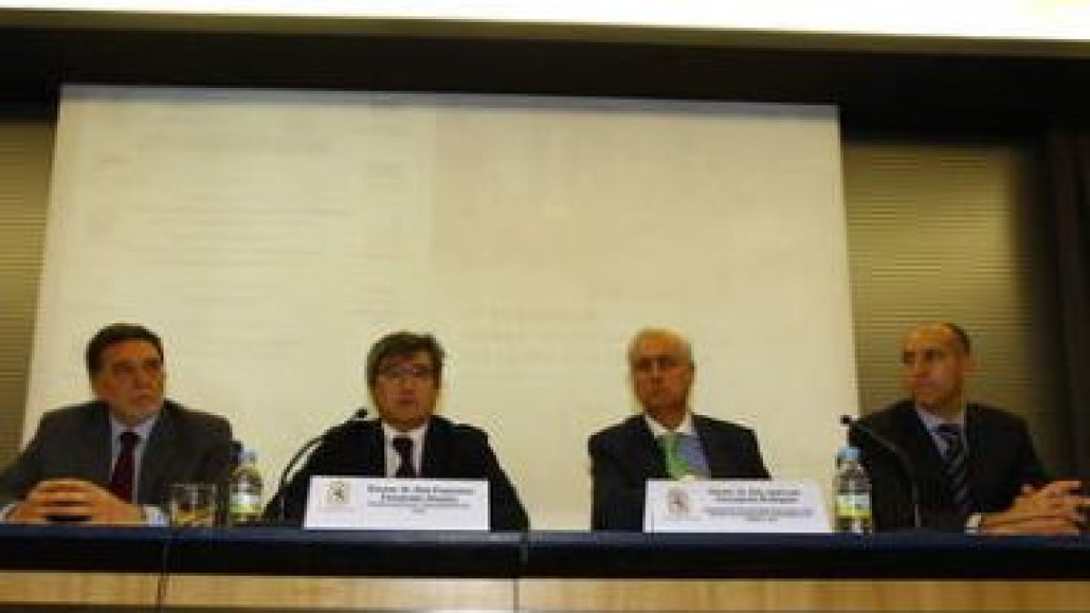 Alejo, Fernández, Concepción y Díez abrieron la jornada sobre videovigilancia.