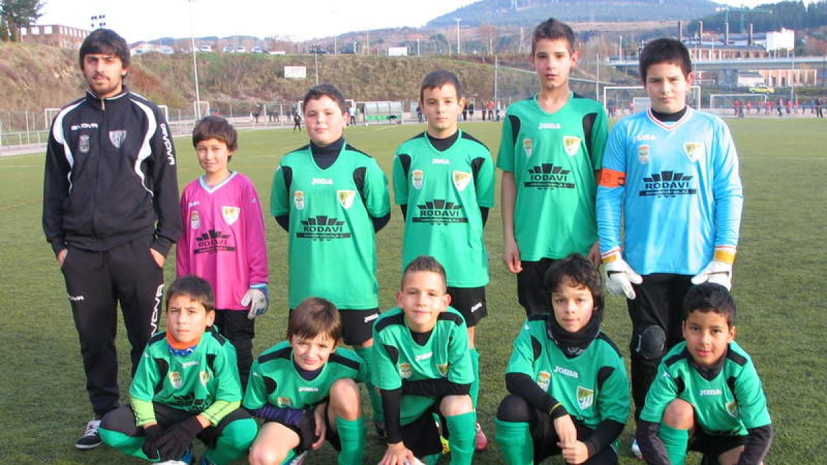 Formación del Atlético Bierzo que milita en 2ª Alevín.
