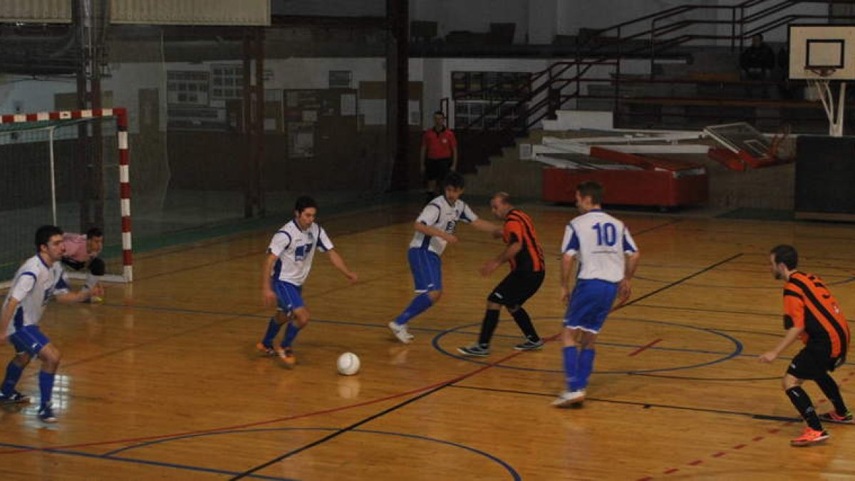 El equipo leonés sufrió para doblegar al vallisoletano.