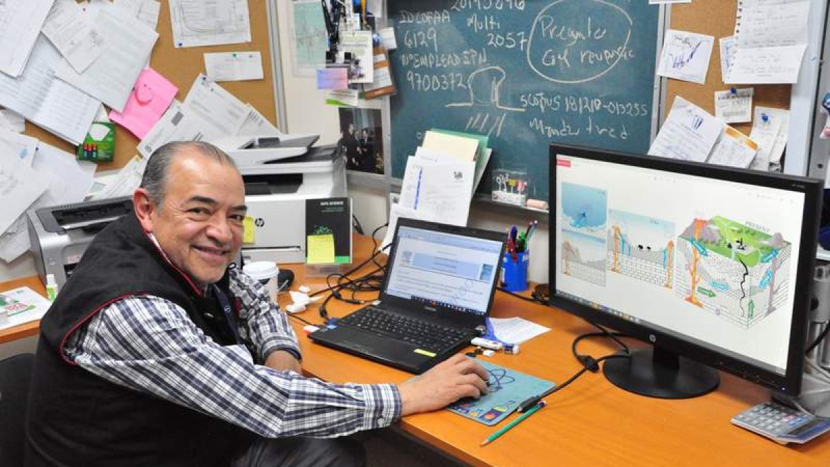 Pedro Francisco Rodríguez Espinosa, investigador del Instituto Politécnico Nacional de México. CIIEMAD-IPN