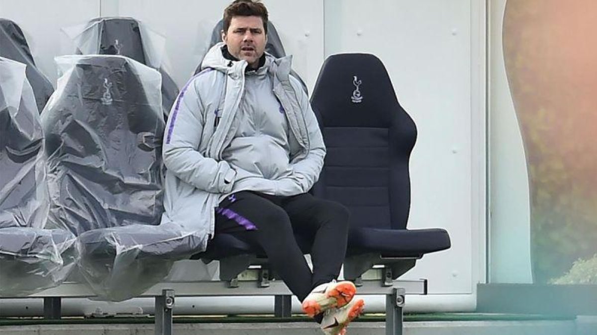Pochettino, en el entrenamiento de este martes en Londres.