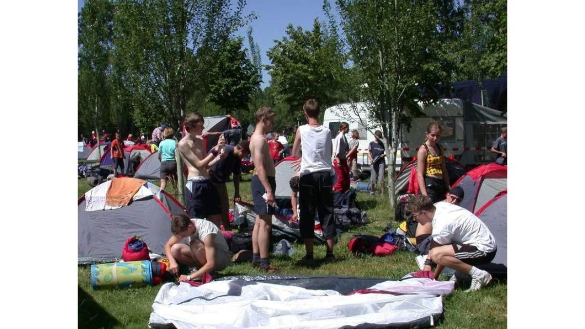 Imágen del cámping de Villadangos.
