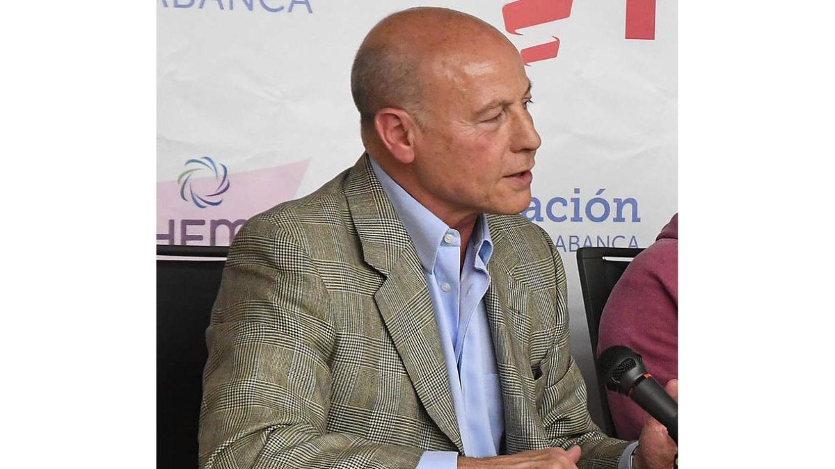 Juan Antonio Corbalán durante su intervención en el Foro Internacional del Deporte. RAMIRO