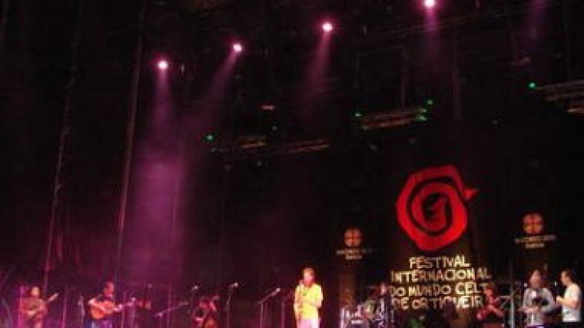 Un instante del concierto de Sog en Ortigueira.