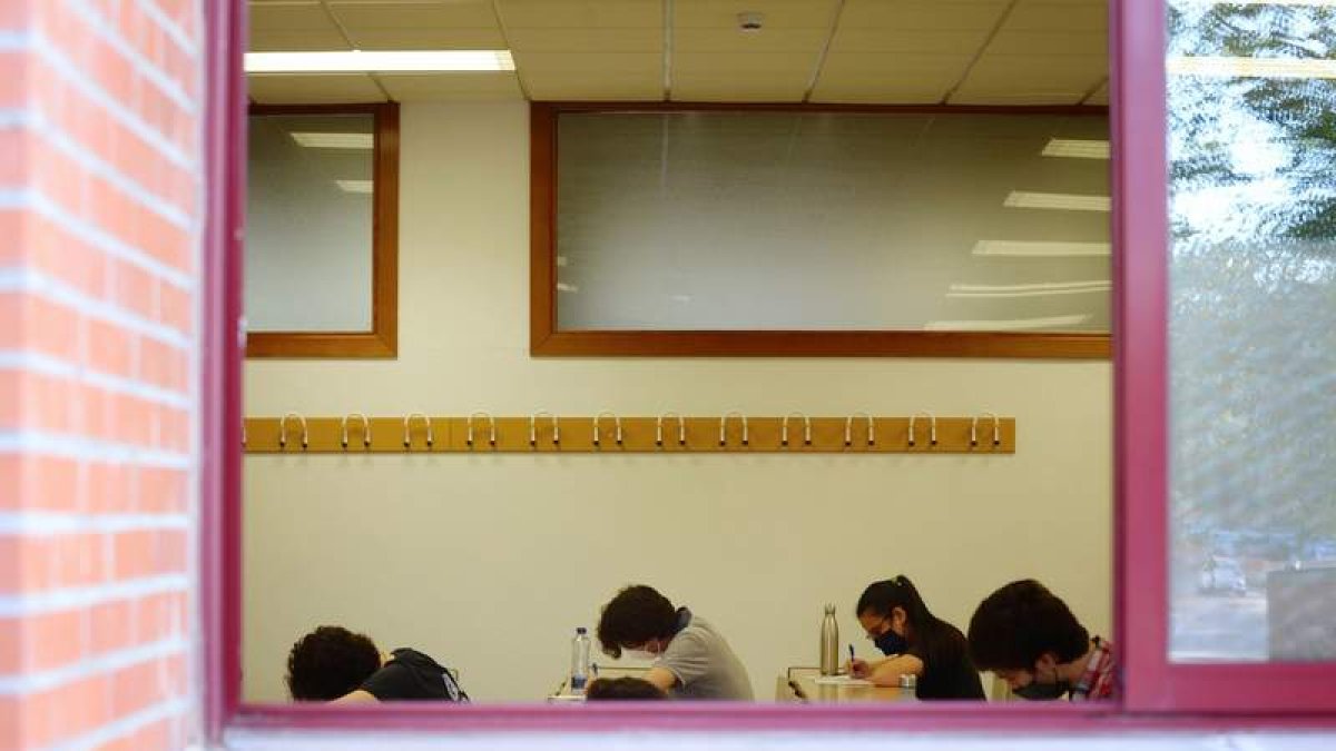 Examen de la Ebau en el Campus Esgueva en Valladolid. NACHO GALLEGO