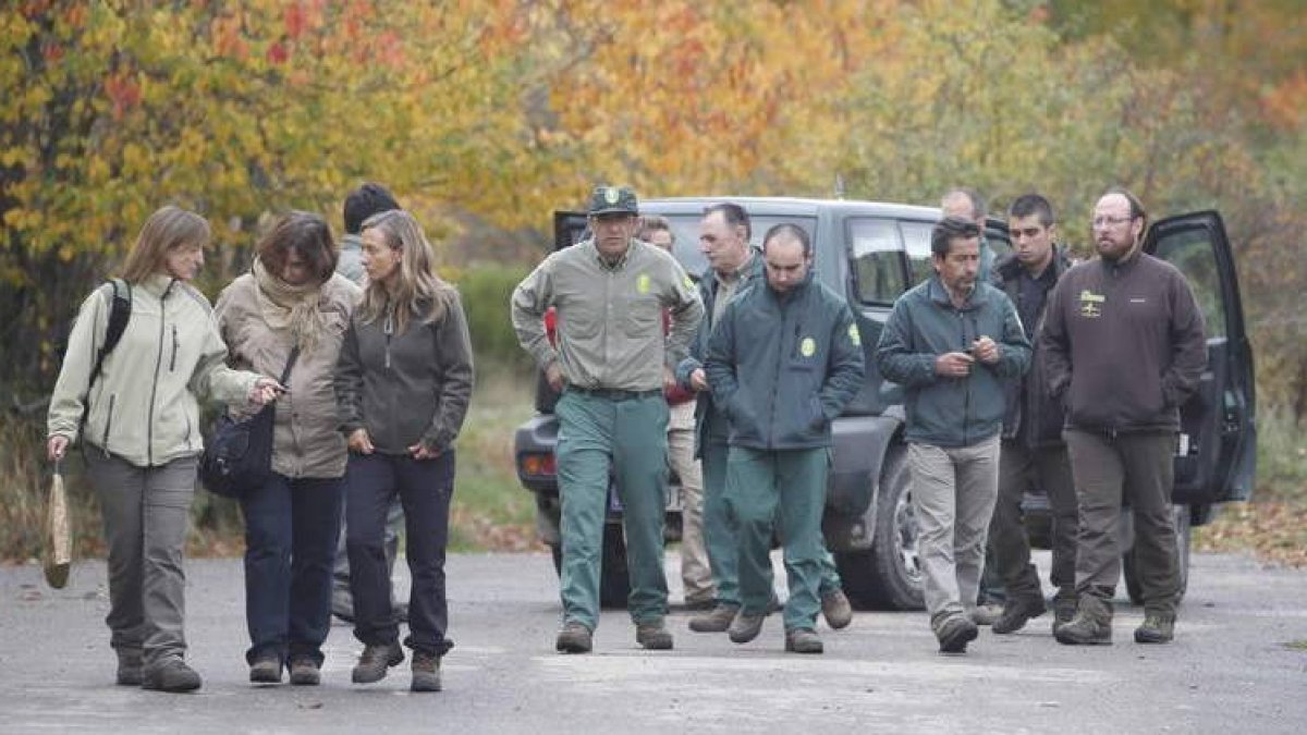Miembros del operativo se retiran de Portilla tras enviar el cadáver de ‘Jimena’ a León.