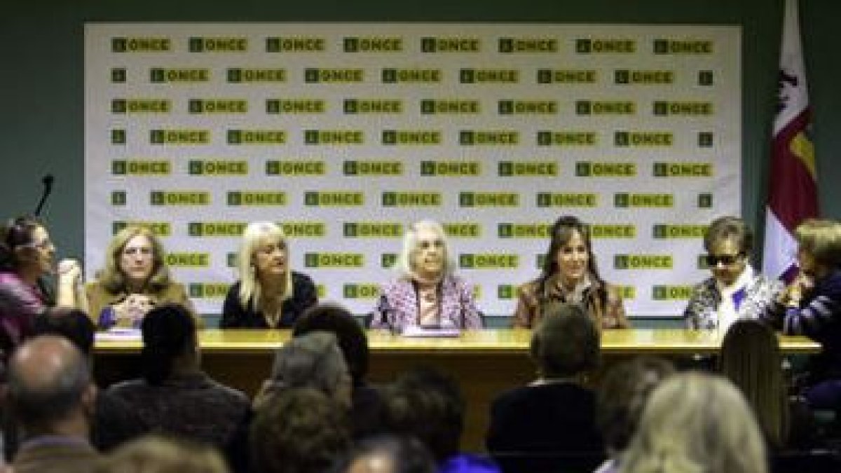 El filandón en la Once, dirigido por Sara Álvarez.