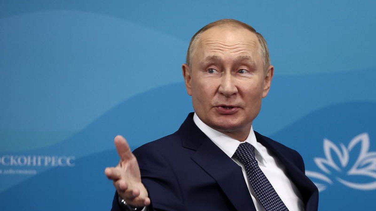 Putin ayer, en el Foro Económico Oriental de Vladivostok. VALERY SHARIFULIN