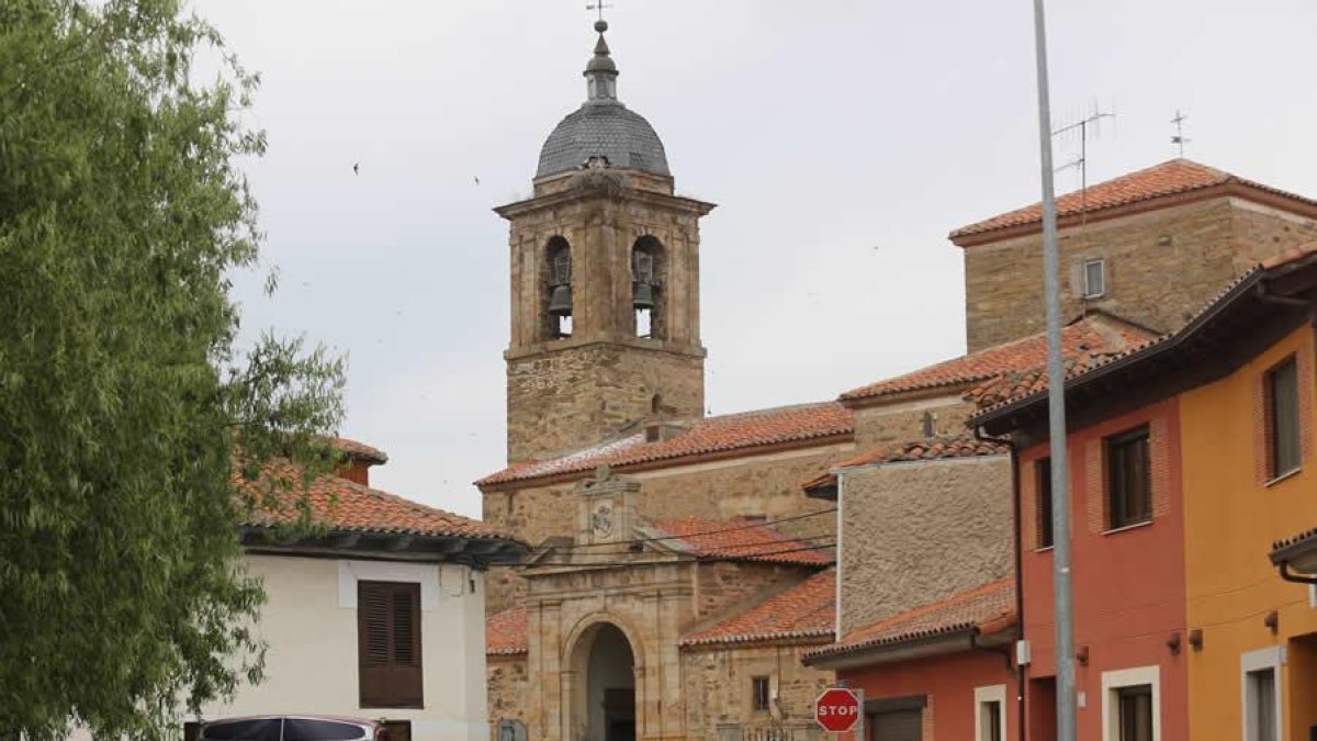 Las fiestas en honor a San Juan Evangelista darán comienzo mañana y se extenderán hasta el próximo martes, con el día del niño. MARCIANO