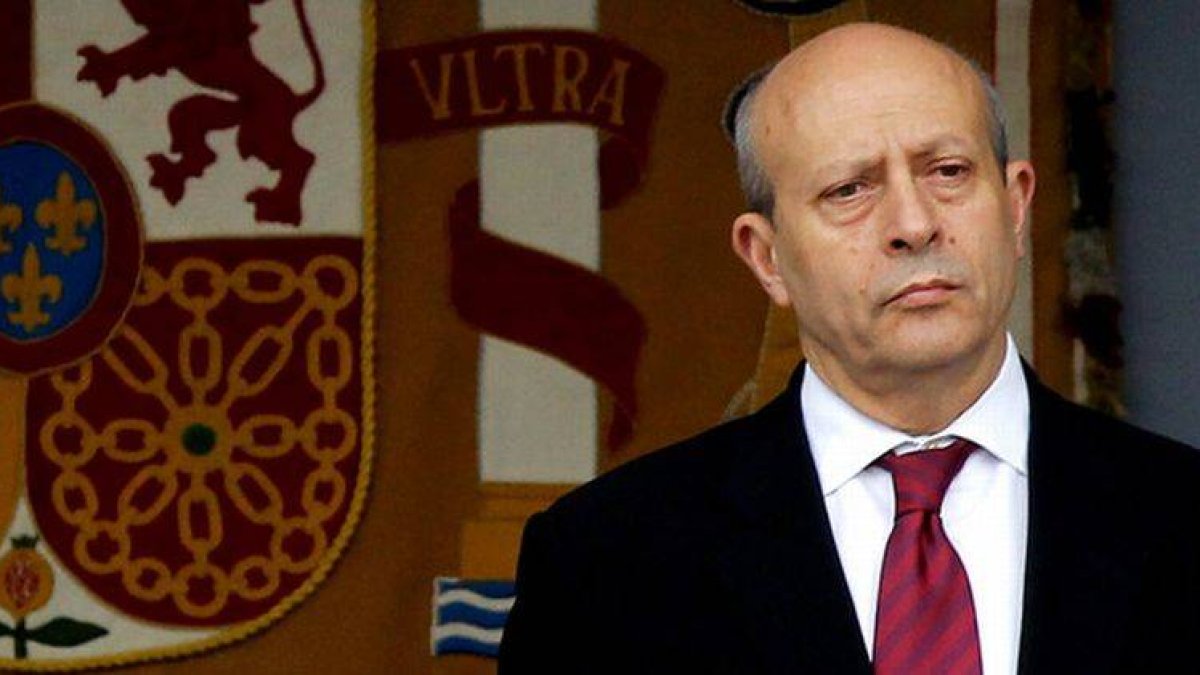 El ministro de Educación, José Ignacio Wert, durante los actos del día de la Hispanidad.