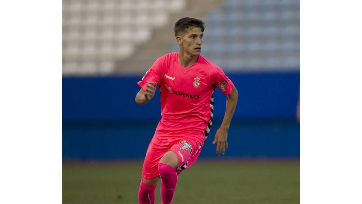 Toni Villa no seguirá en la Cultural.