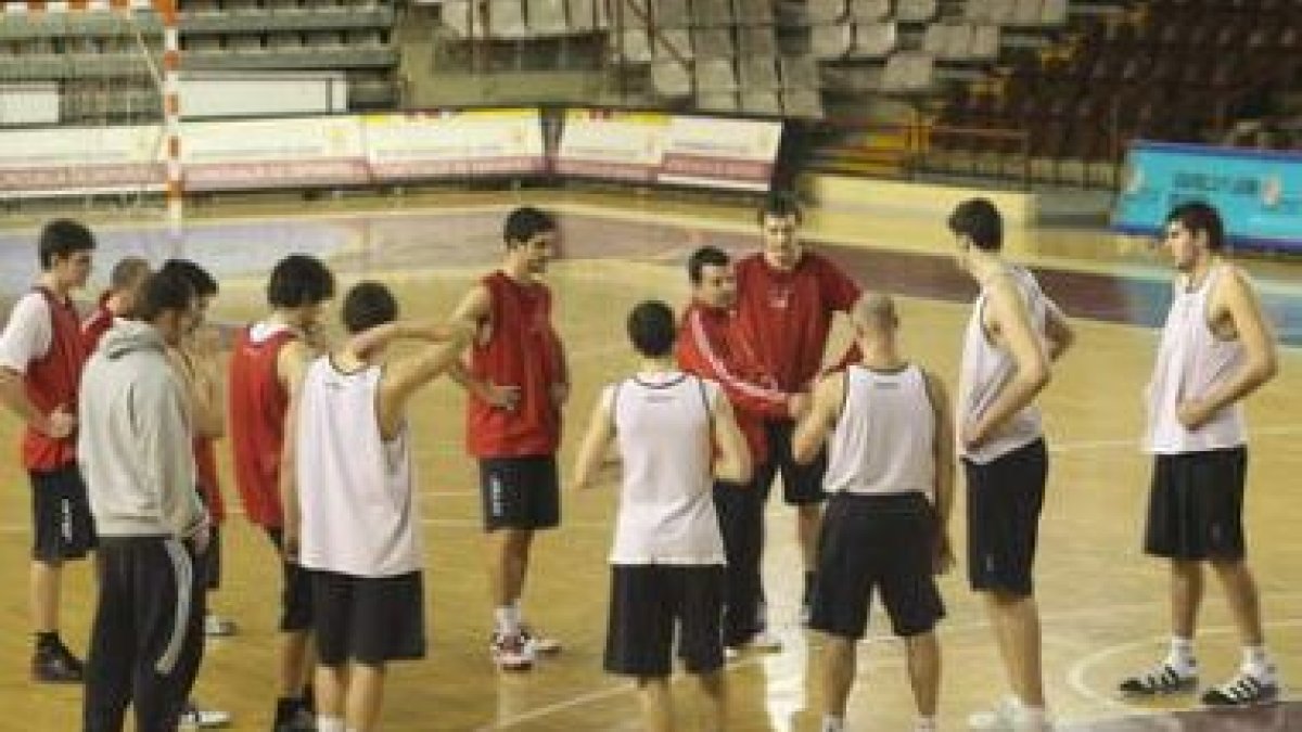 Baloncesto León celebrará el sábado su Día de la Afición dentro del programa Ciudades Adecco.
