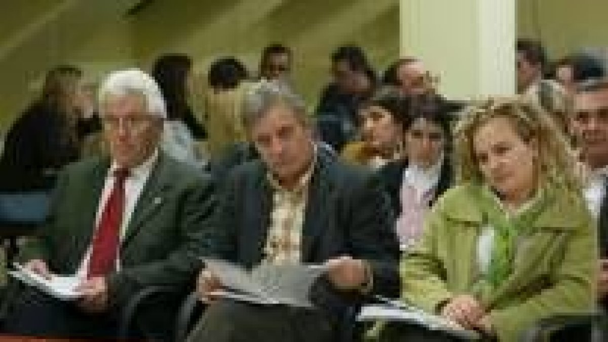 Imagen de los consejeros socialistas durante un pleno