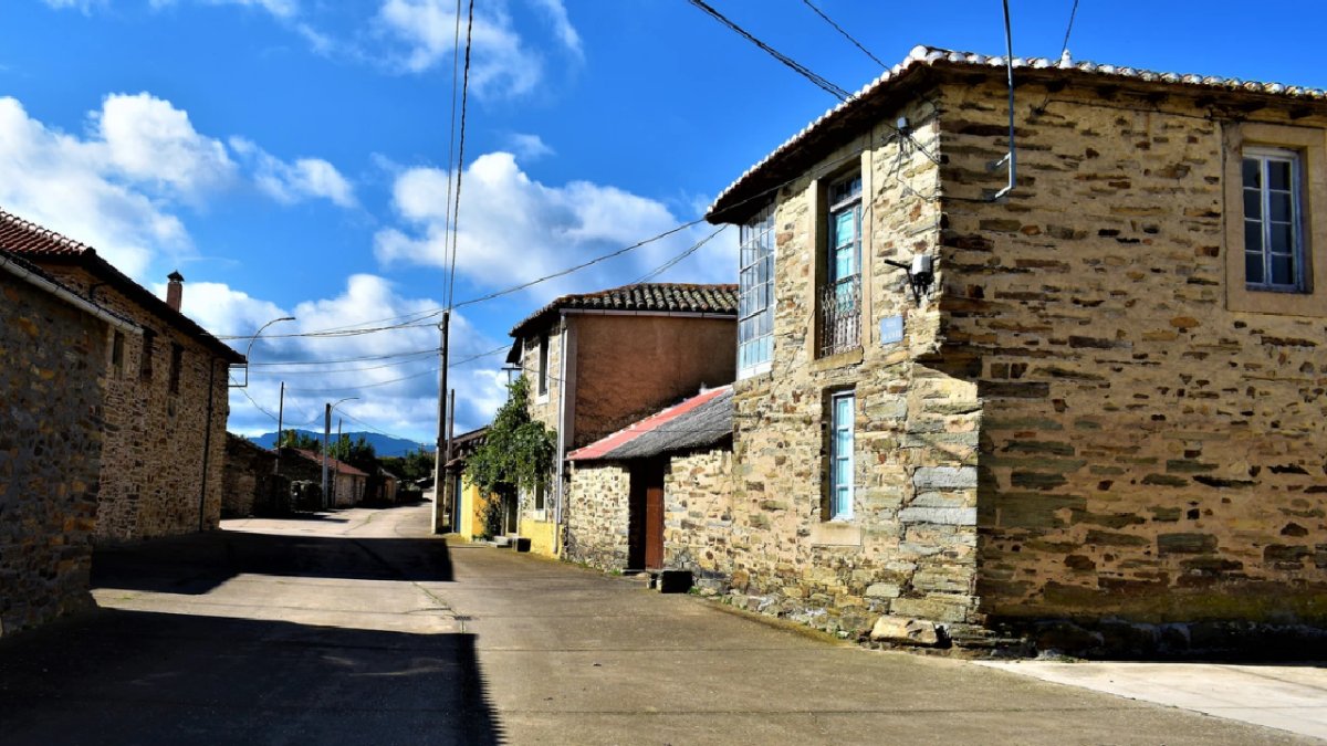 Villalibre de Somoza es uno de los pueblos que concursan. ASOCIACIÓN MONTAÑAS DEL TELENO