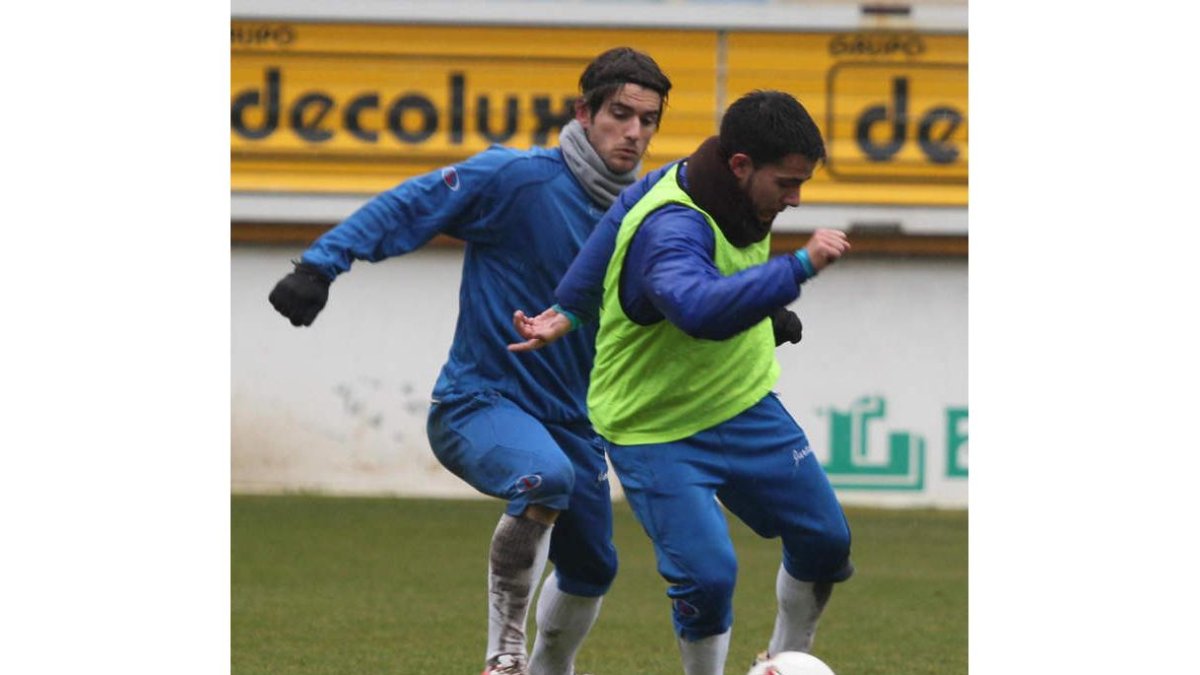 Juan Carlos Ortiz y David Álvarez, en un entrenamiento.