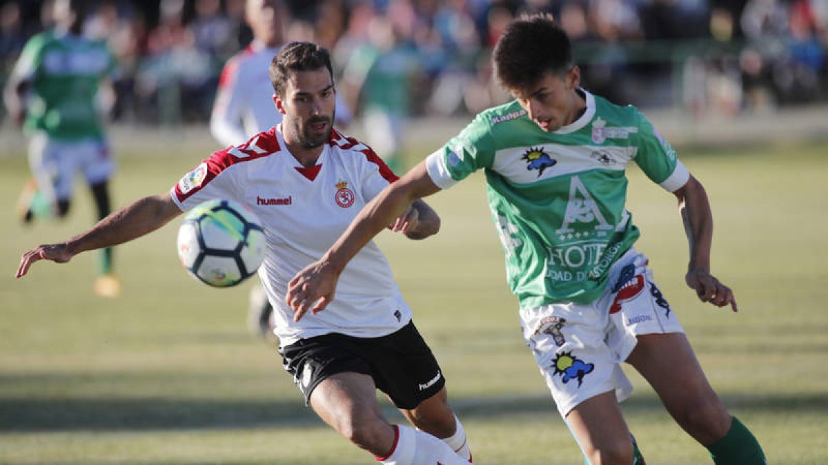 El equipo maragato sigue dando muestras de mejoría cada partido que disputa. JESÚS