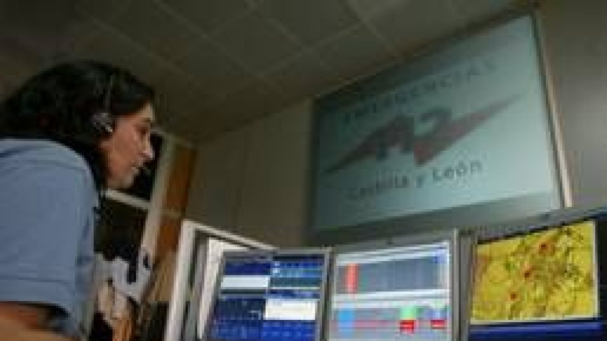 La recogida de las llamadas del servicio del 112 se realiza en Valladolid