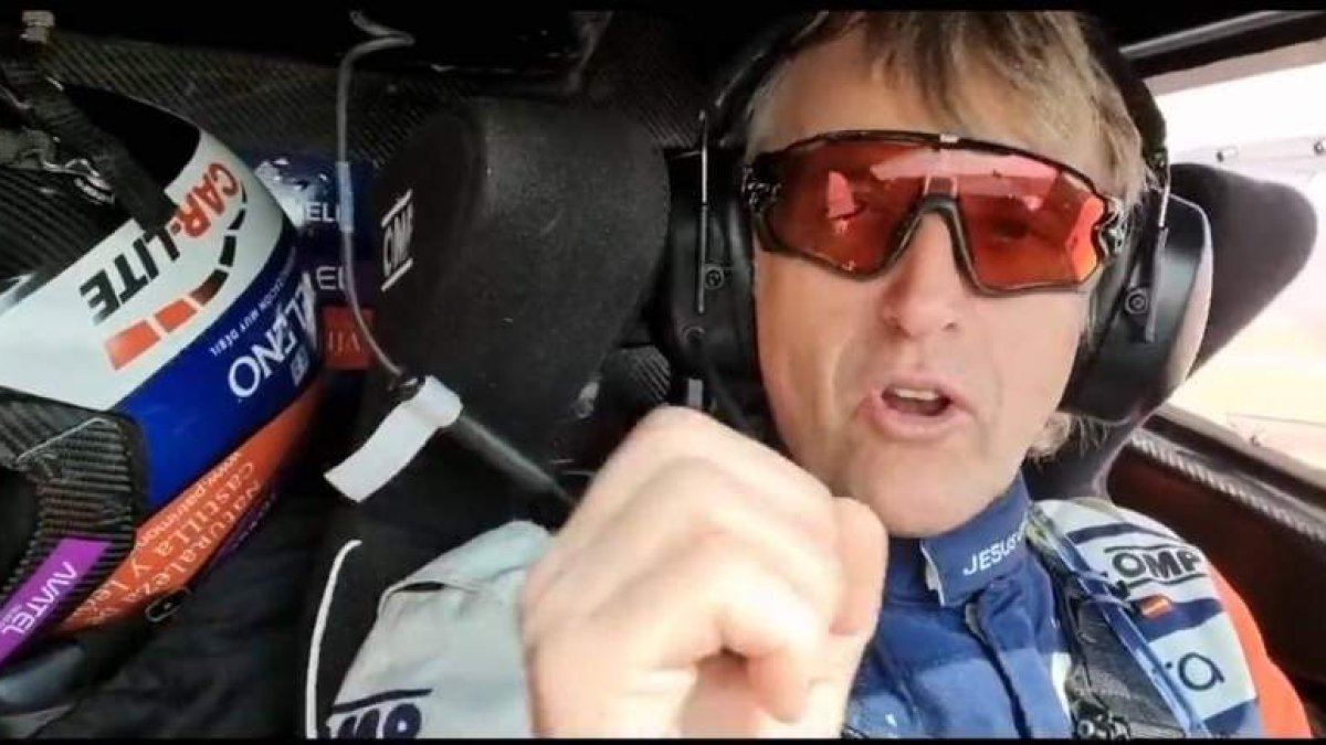 Jesús Calleja tendrá que esperar a otra edición del Dakar para intentar acabar en el top-20. TWITTER CALLEJA