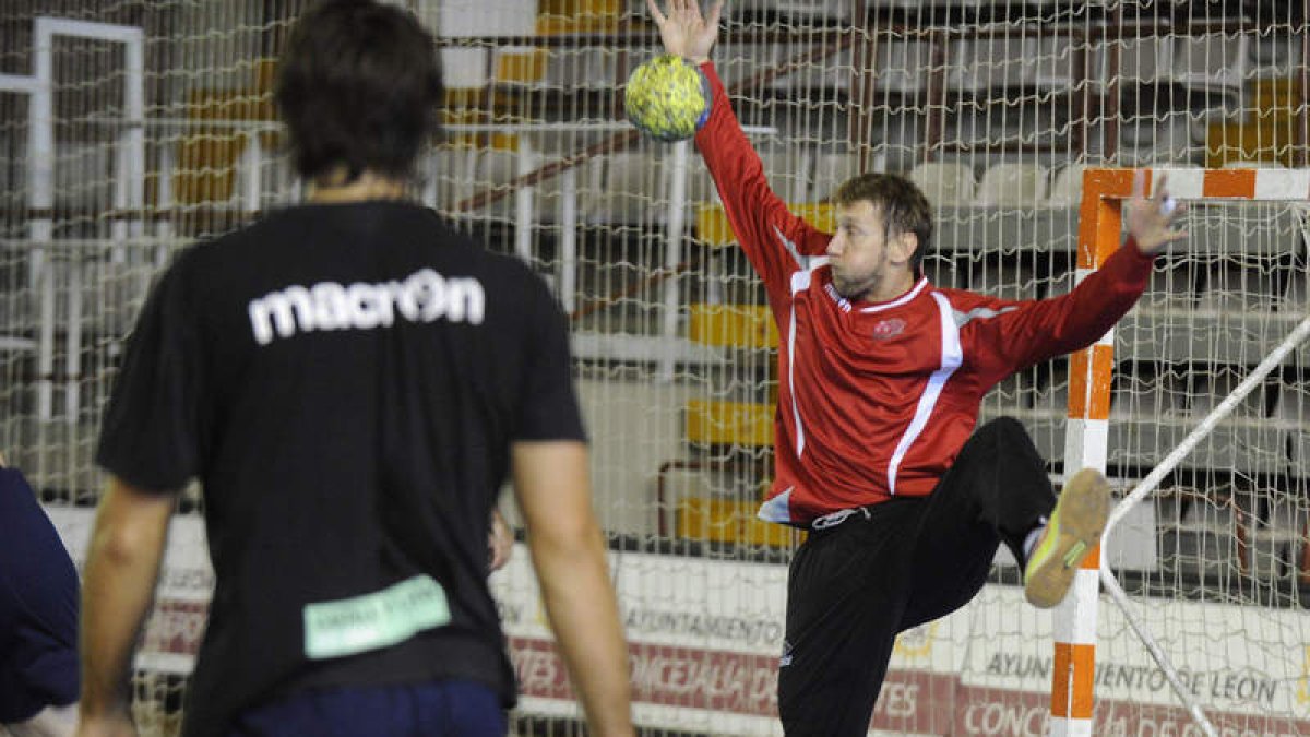 Venio Losert ha vuelto a ser convocado con Croacia.