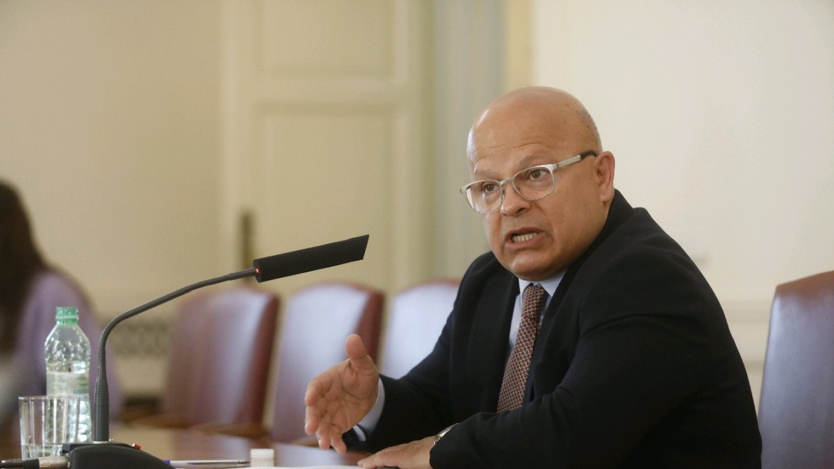 El subdelegado del Gobierno, durante su comparecencia de esta mañana. FERNANDO OTERO