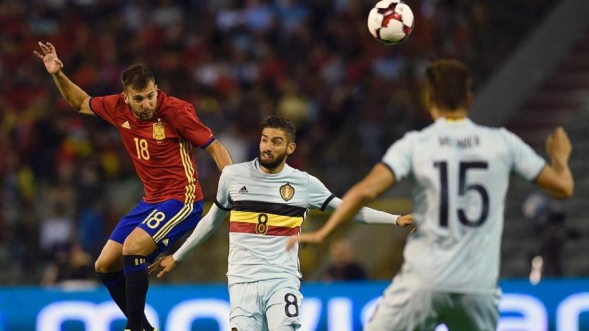 El azulgrana Jordi Alba, durante el partido amistoso Bélgica-España, celebrado en el estadio Rey Balduino, en Bruselas.