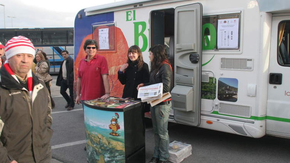 La autocaravana en uno de los pocos viajes de promoción que hizo en el año 2007.
