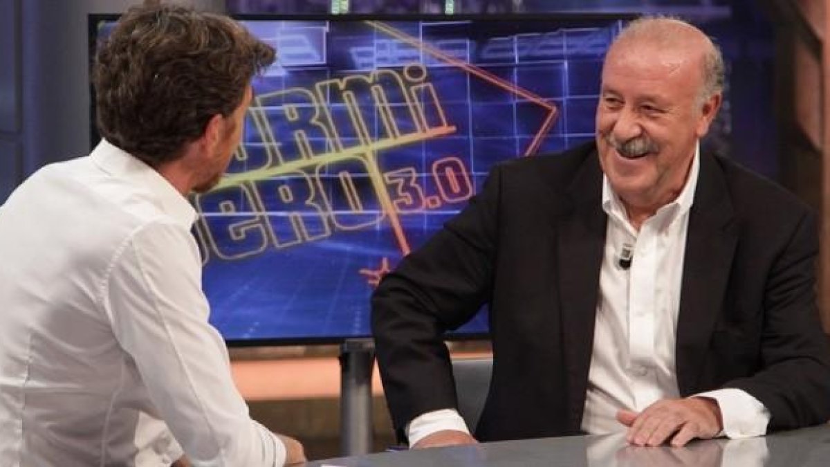 Pablo Motos y Vicente del Bosque, en 'El hormiguero'.